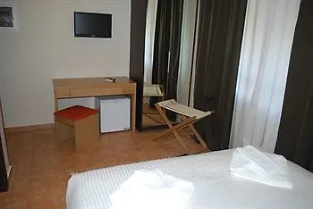 Otel White Lotus Atina